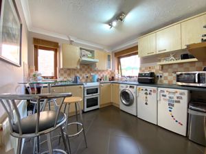 Photo 11- click for photo gallery